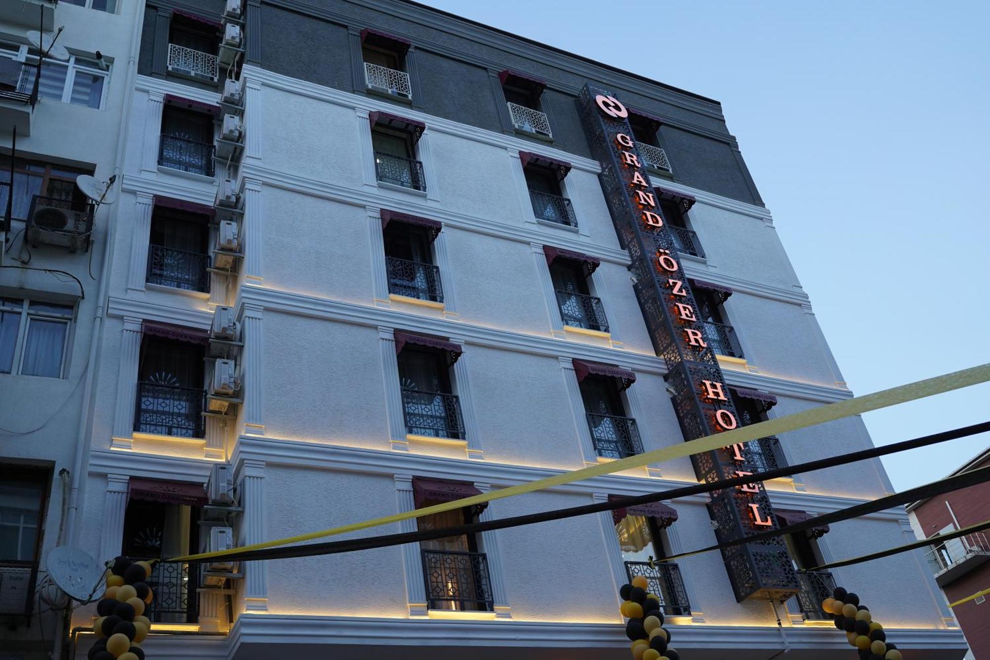 Grand Oezer Hotel İstanbul Dış mekan fotoğraf