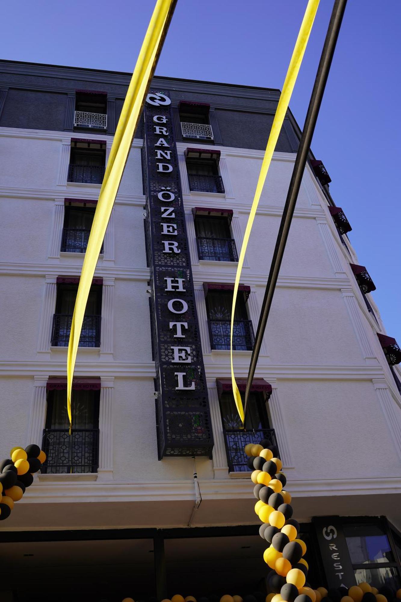 Grand Oezer Hotel İstanbul Dış mekan fotoğraf